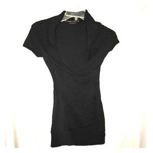 BCBG Max Azria Black Short Sleeve Tunic Sweater